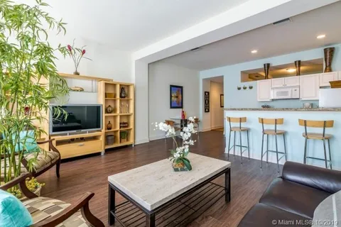 150 SE 3rd Ave. # 414, Miami FL 33131
