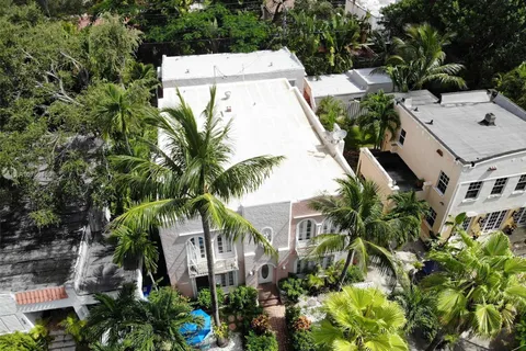 143 NE 43rd St, Miami FL 33137
