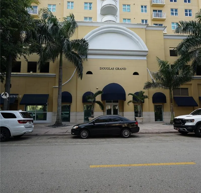 50 Menores Ave # 612, Coral Gables FL 33134