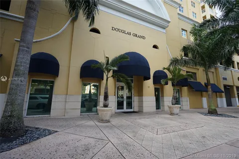50 Menores Ave # 612, Coral Gables FL 33134