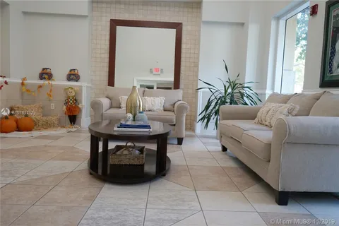 50 Menores Ave # 612, Coral Gables FL 33134