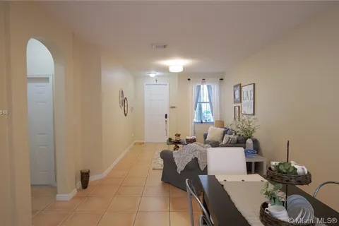 16646 SW 79th Ter, Miami FL 33193