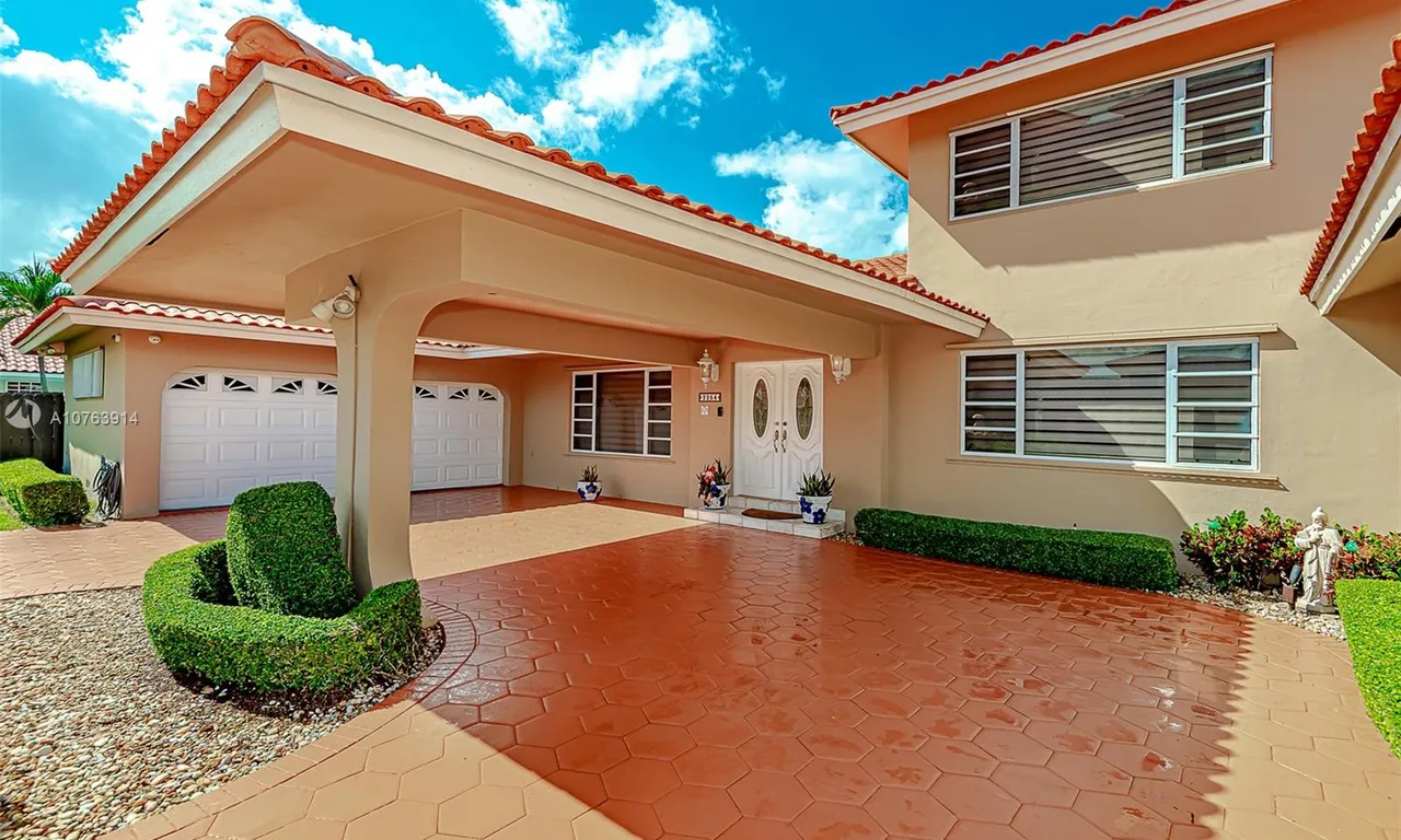 2254 SW 133rd Ct, Miami FL 33175