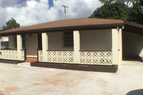 6335 SW 39 st, Miami FL 33134