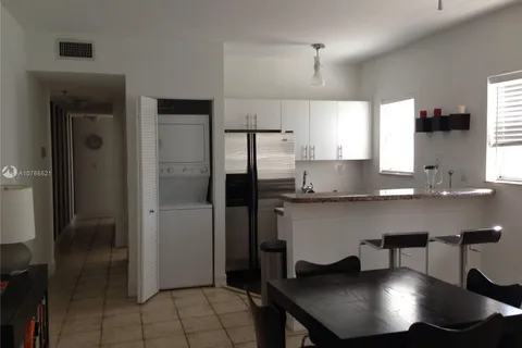 1255 Pennsylvania Ave # 301, Miami Beach FL 33139