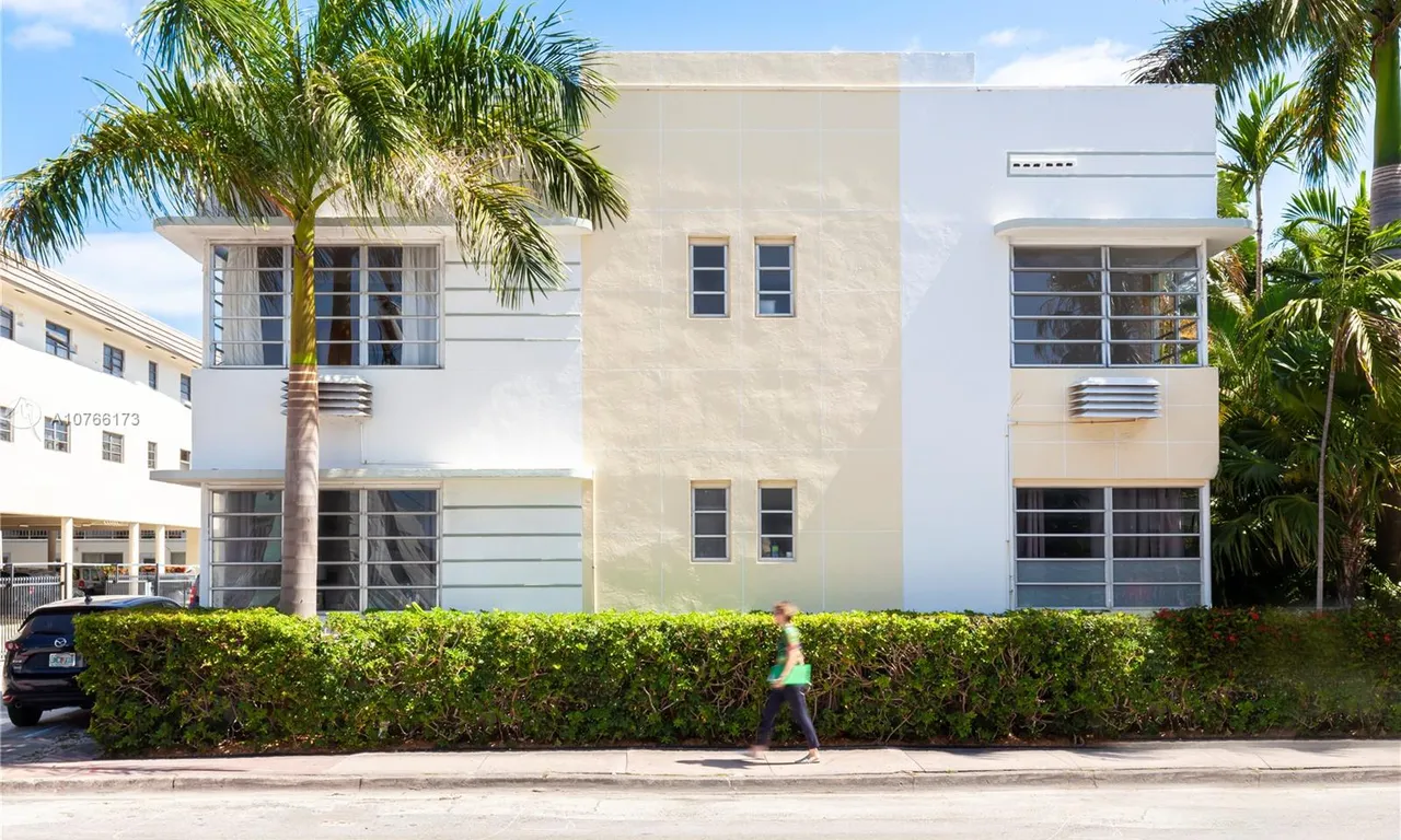 730 10th St # 201, Miami Beach FL 33139