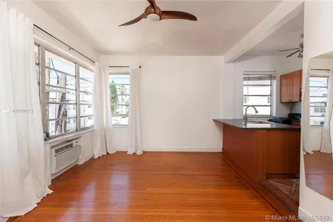 730 10th St # 201, Miami Beach FL 33139
