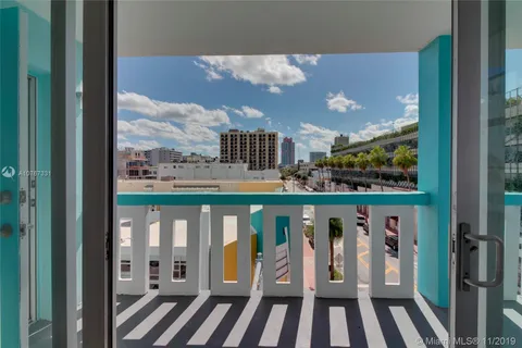 701 Collins Ave # 4A, Miami Beach FL 33139