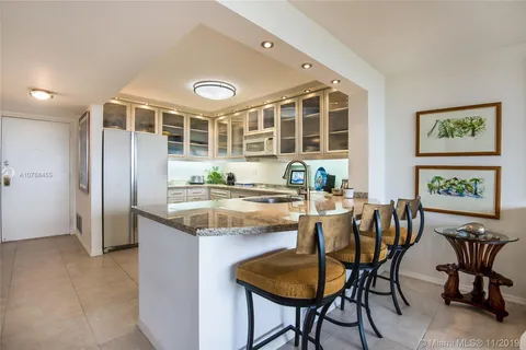 2555 Collins Ave # 1508, Miami Beach FL 33140