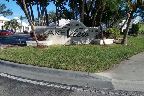 2803 N Oakland Forest Dr # 205, Oakland Park FL 33309