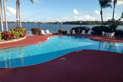 2803 N Oakland Forest Dr # 205, Oakland Park FL 33309