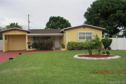 7511 Miramar Blvd, Miramar FL 33023