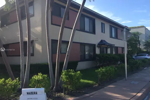 350 Madeira Ave # 3, Coral Gables FL 33134