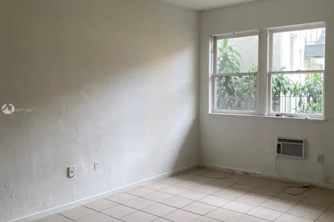 7625 BISCAYNE BL # 3, Miami FL 33138