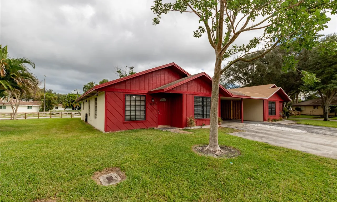 3673 W VALLEY GREEN DR # 42, Davie FL 33328