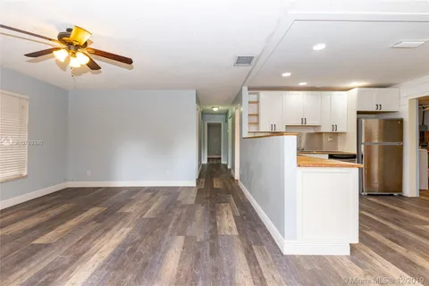 3673 W VALLEY GREEN DR # 42, Davie FL 33328