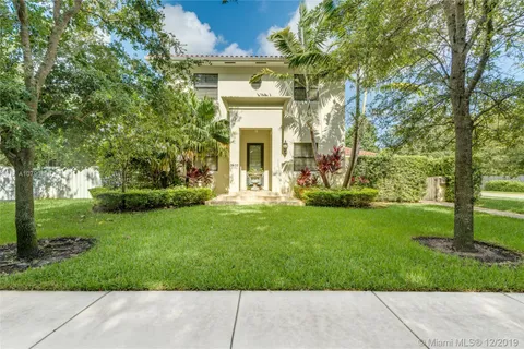 7402 SW 54th Ct, Miami FL 33143