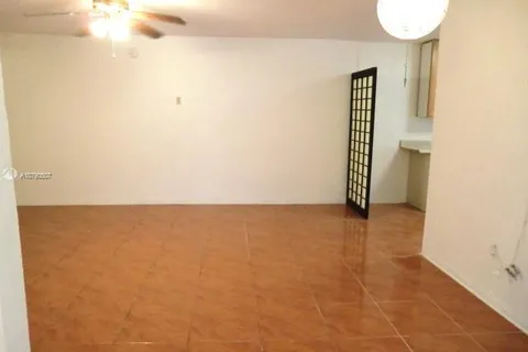 219 SW 13th St # 2, Dania Beach FL 33004