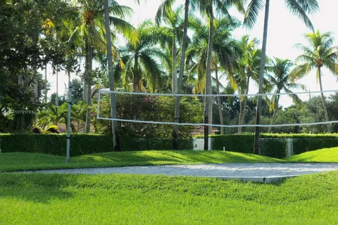 811 Lyons Rd # 20201, Coconut Creek FL 33063