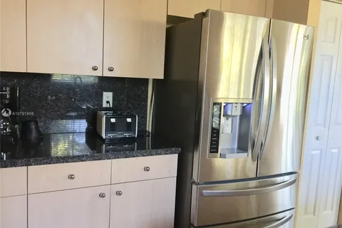 964 Sunflower Cir, Weston FL 33327