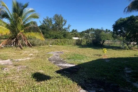 273 NW 7th Ct, Deerfield Beach FL 33441