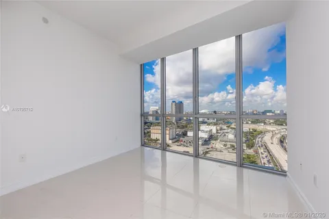 1100 Biscayne Blvd # 1906, Miami FL 33132