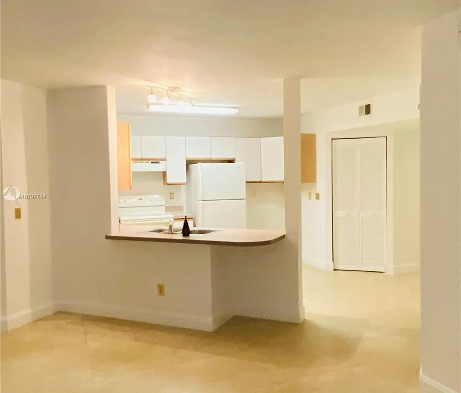 4035 W Mcnab Rd # F110, Pompano Beach FL 33069