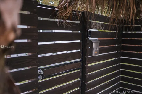 5438 NW 6th Ave # 5438, Miami FL 33127
