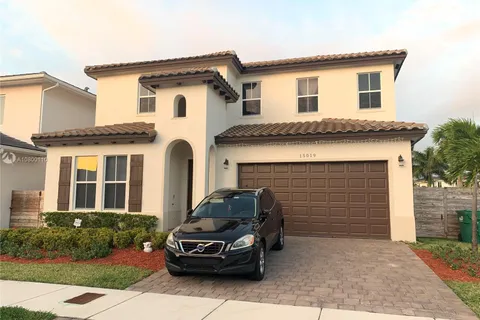 15019 SW 176th Ter, Miami FL 33187