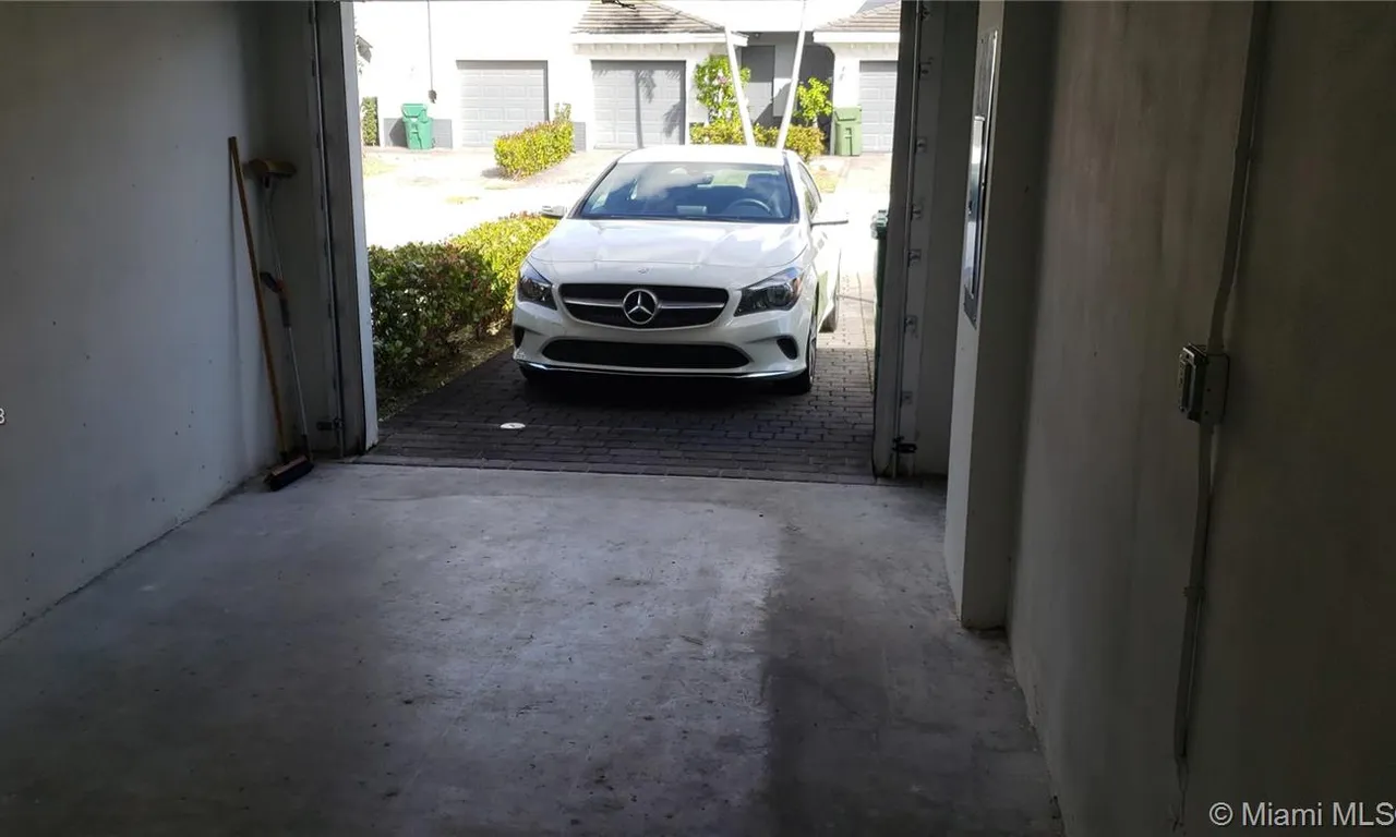 3508 NW 13th St # 3508, Lauderhill FL 33311