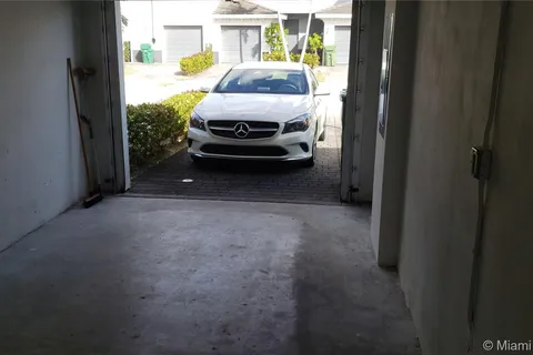 3508 NW 13th St # 3508, Lauderhill FL 33311