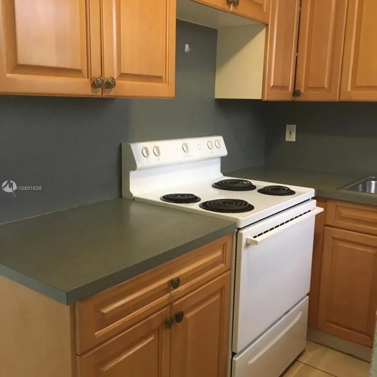 12605 NE 13th Ave # 4, North Miami FL 33161