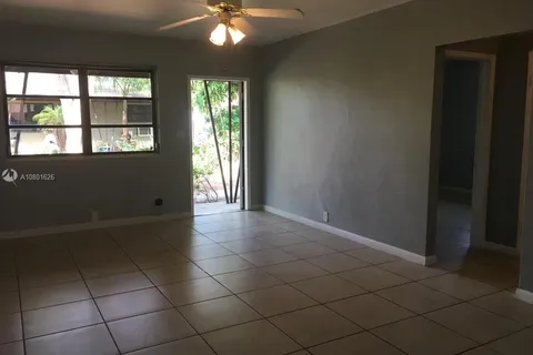 12605 NE 13th Ave # 4, North Miami FL 33161