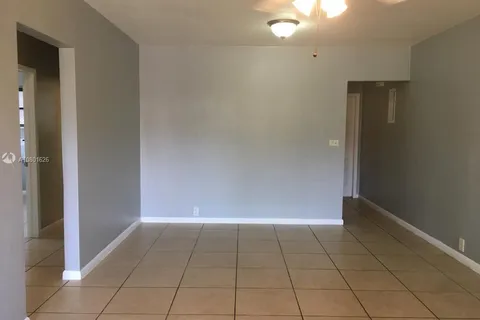 12605 NE 13th Ave # 4, North Miami FL 33161