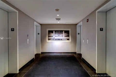 325 S Biscayne Blvd # 1821, Miami FL 33131