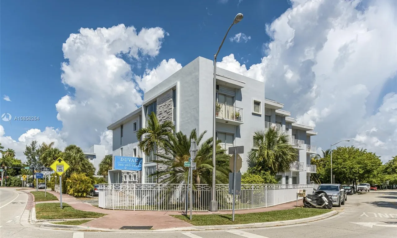 2101 Normandy Dr, Miami Beach FL 33141