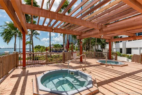 999 BRICKELL BAY DR # 510, Miami FL 33131