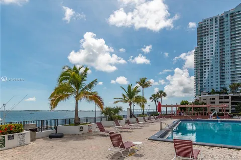 999 BRICKELL BAY DR # 510, Miami FL 33131