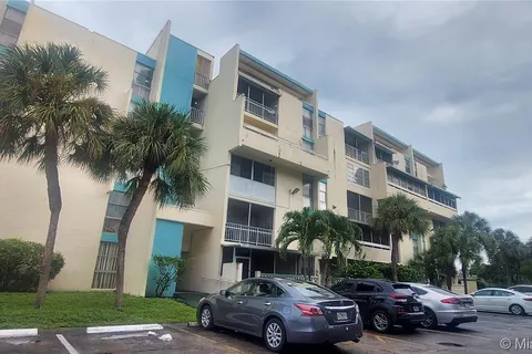 2029 NW 46th Ave # E107, Lauderhill FL 33313