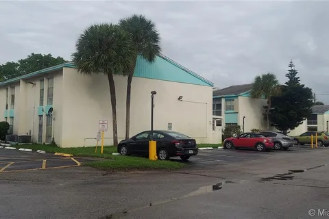 2029 NW 46th Ave # E107, Lauderhill FL 33313