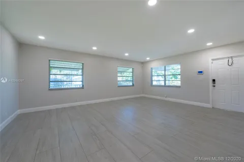 624 NE 10th Ave # 1, Fort Lauderdale FL 33304
