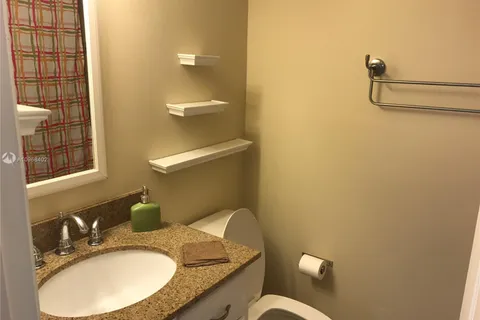 1205 S Flagler Ave # 406, Pompano Beach FL 33060
