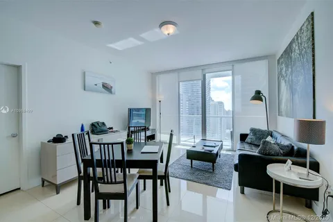 1111 SW 1st Ave, Miami FL 33130