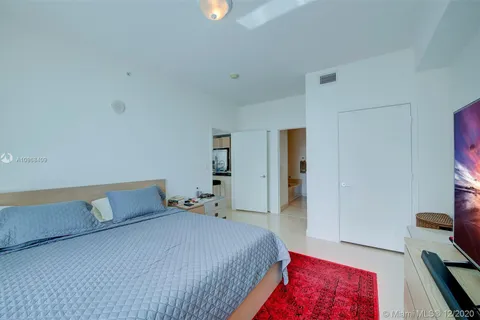 1111 SW 1st Ave, Miami FL 33130