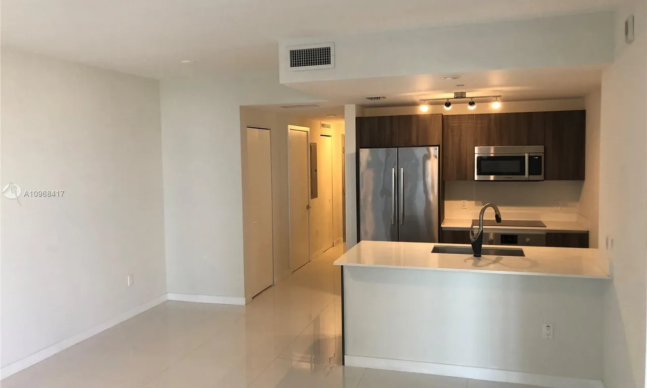 488 NE 18th St # 2005, Miami FL 33132