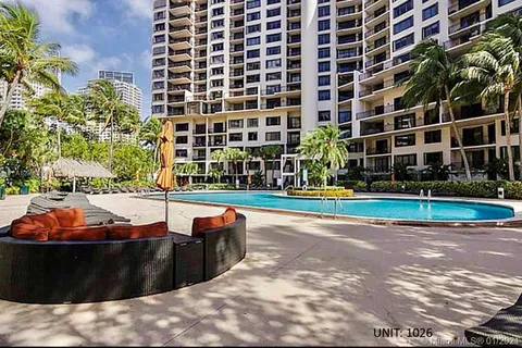 540 Brickell Key Dr # 1026, Miami FL 33131