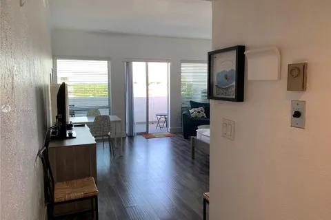 700 Biltmore Way # 1216, Coral Gables FL 33134
