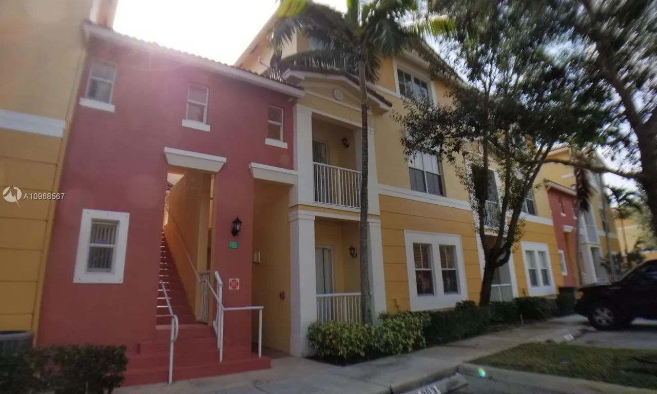 2035 Shoma Dr # 2035, Royal Palm Beach FL 33414