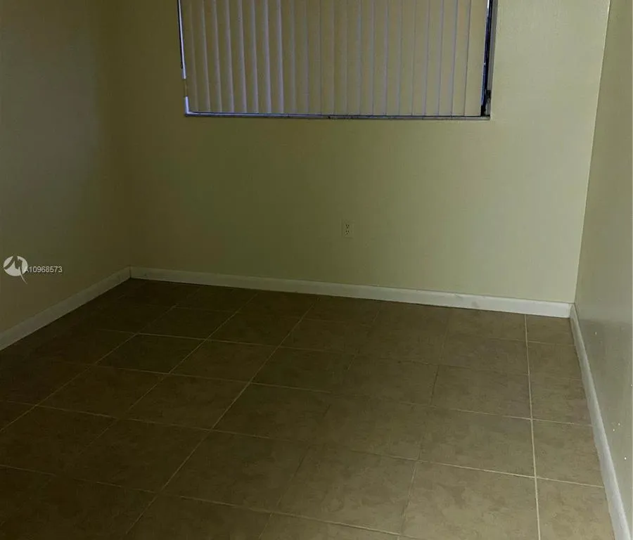 7415 SW 152nd Ave # 102, Miami FL 33193