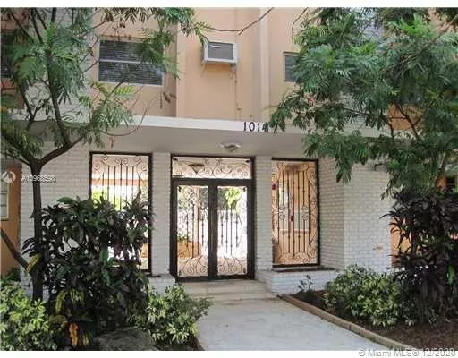 1014 Salzedo St # 208, Coral Gables FL 33134